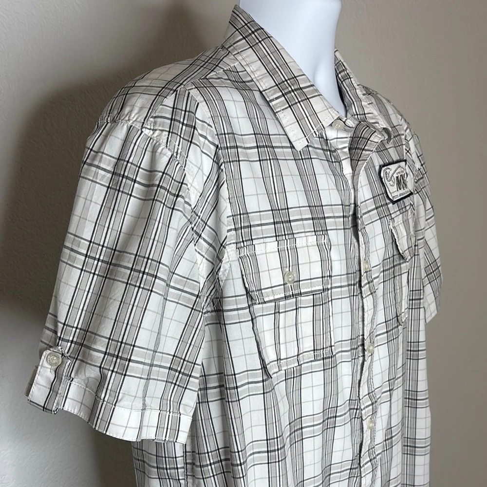 American Rag Plaid Button Down Shirt Casual White Gray Large Patch Details - Picture 7 of 9